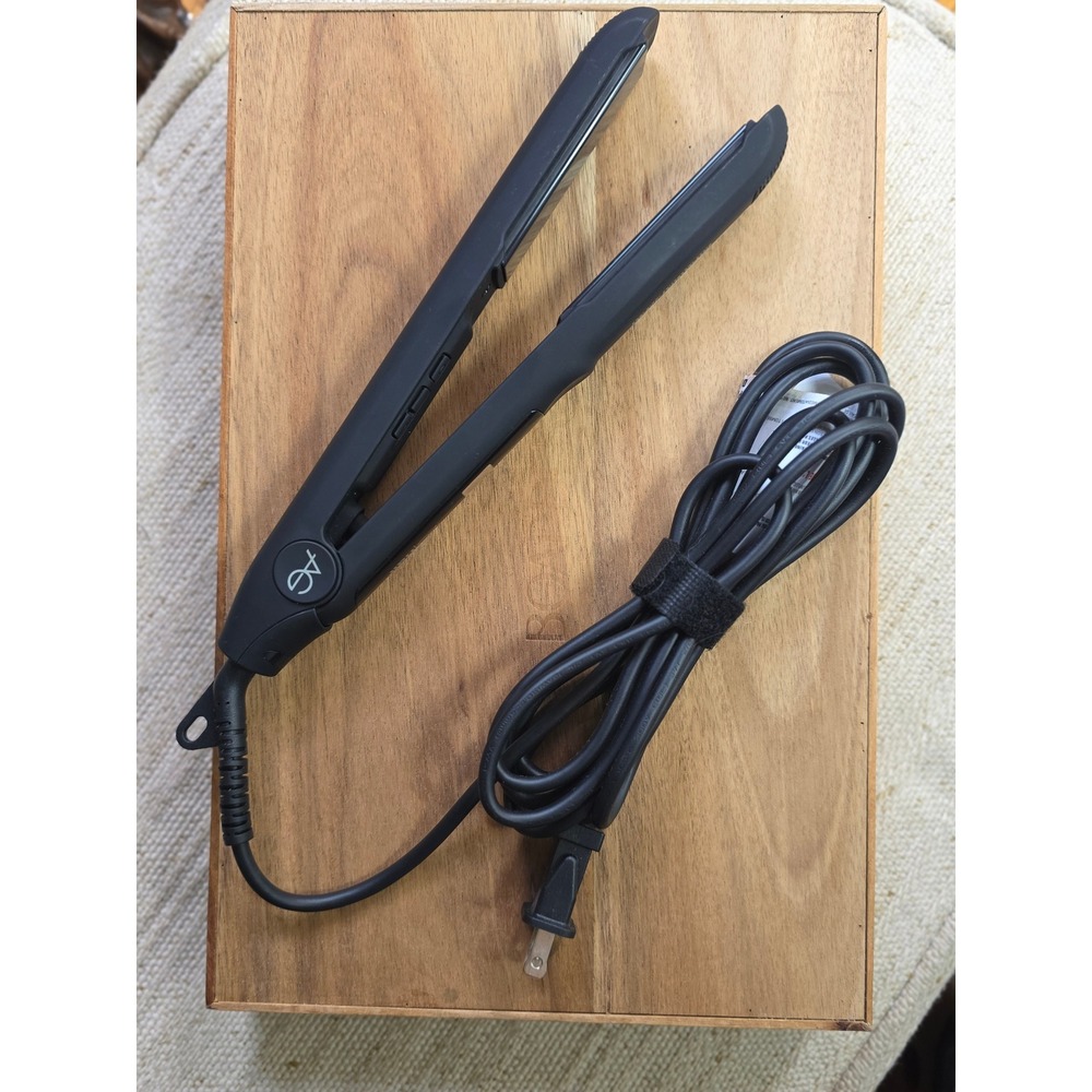 AG Hair Midnight Heat Black Tourmaline Ionic Flat Iron Black Digital Display